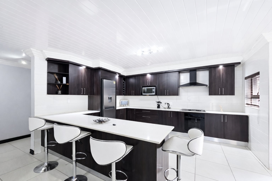 3 Bedroom Property for Sale in Vaalpark Free State